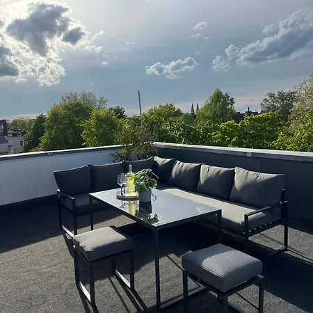 Stylische Maisonette Mit Dachterrasse Apartmán *